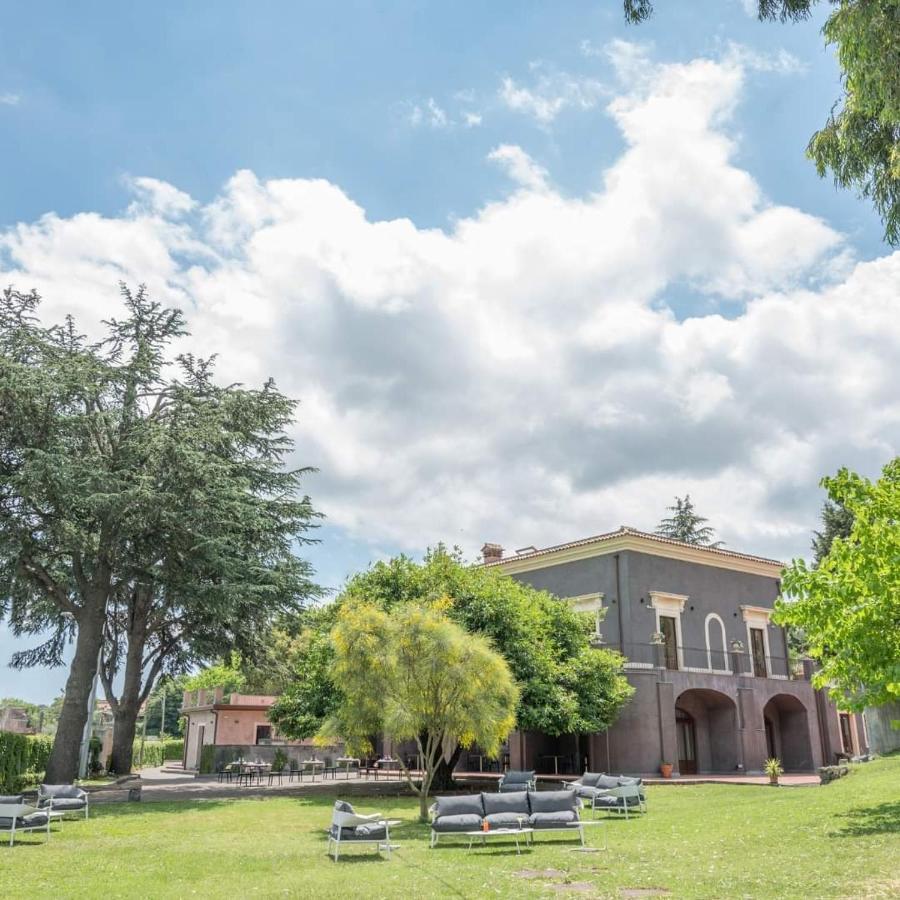 Santoro Country House Hotel Castiglione De Sicilia Bagian luar foto